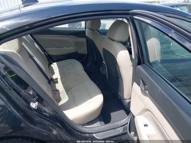 5NPD84LF3HH135859 Hyundai Elantra Value Edition