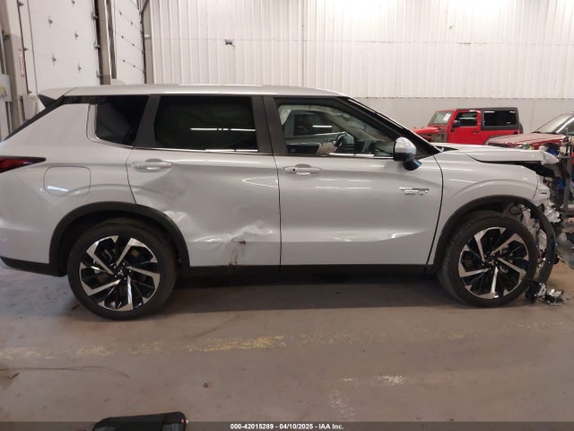Mitsubishi 2025 2025 JA4T5VA97SZ001390 Image 13