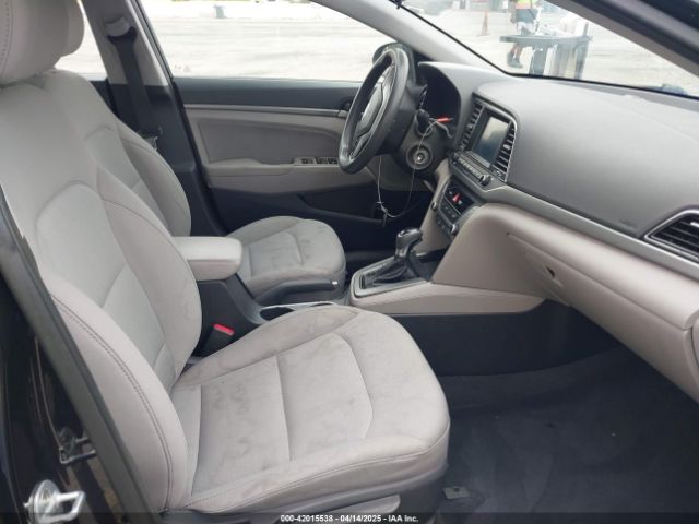 5NPD84LF7HH009262 Hyundai ELANTRA SE
