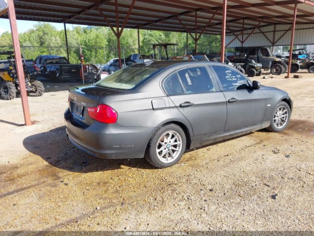 2010 BMW 3 SERIES WBAPH7G5XANM49236 Photo 3