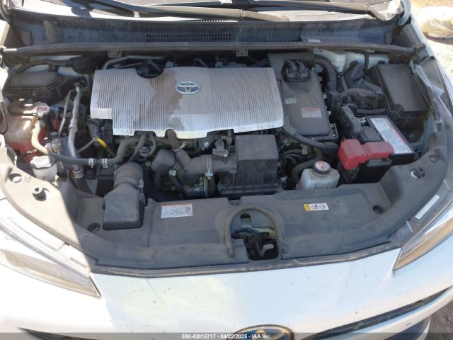JTDKAMFUXN3181752 Toyota Prius Le