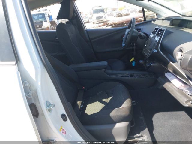JTDKAMFUXN3181752 Toyota Prius Le