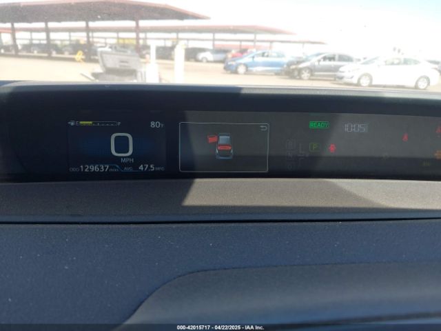 JTDKAMFUXN3181752 Toyota Prius Le