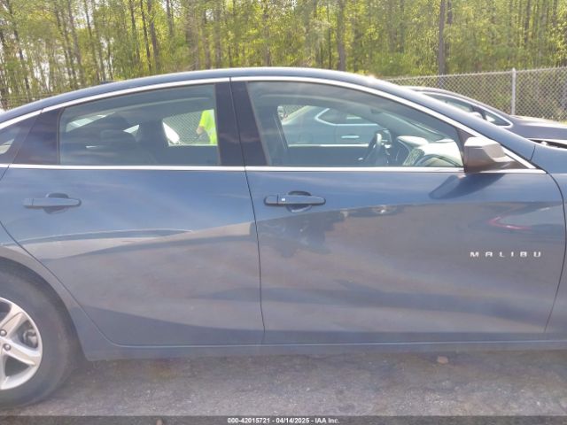 1G1ZC5ST2RF130755 Chevrolet Malibu Fwd 1fl