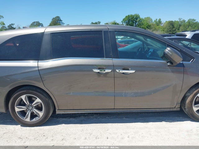 Honda Odyssey Touring 2020 5FNRL6H87LB002202 Image 13