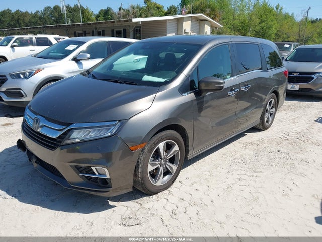 Honda Odyssey Touring 2020 5FNRL6H87LB002202 Image 2