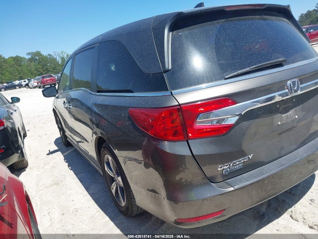 Honda Odyssey Touring 2020 5FNRL6H87LB002202 Image 3