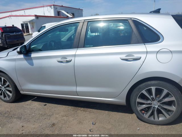 KMHH35LE8KU106251 Hyundai ELANTRA GT