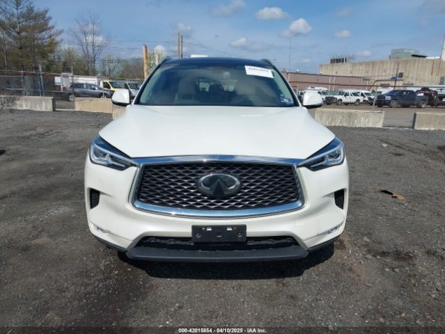 3PCAJ5M37KF145057 Infiniti Qx50 Luxe