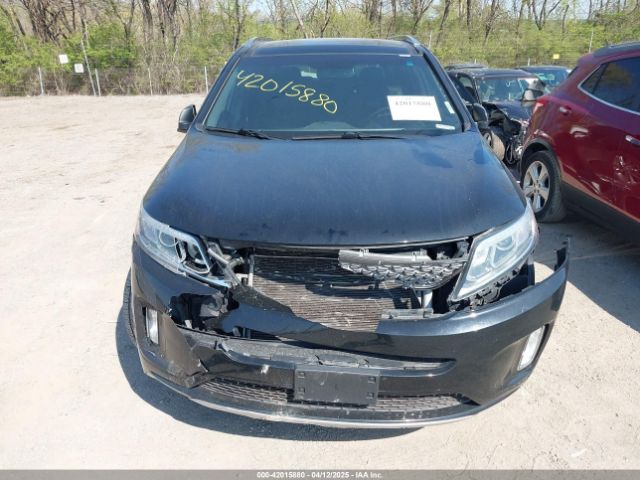 5XYKWDA70EG455636 KIA Sorento Limited V6