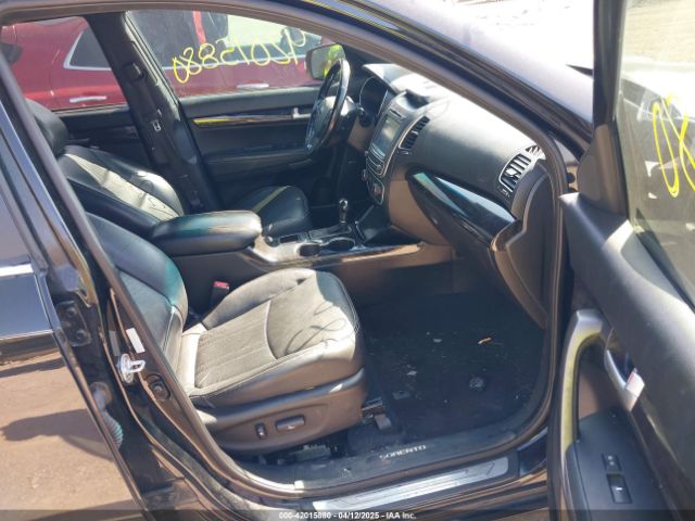 5XYKWDA70EG455636 KIA Sorento Limited V6