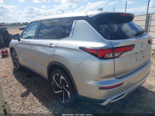 JA4J3UA82NZ021498 Mitsubishi Outlander Se/black Edition