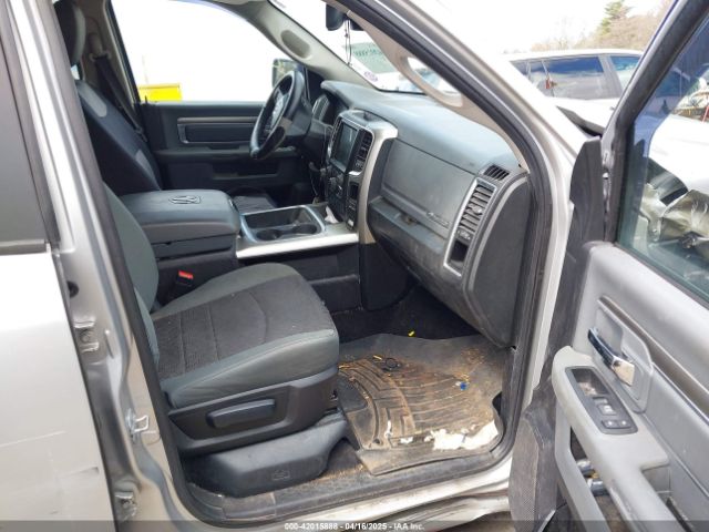 3C6RR7LT0GG175101 RAM 1500 Big Horn