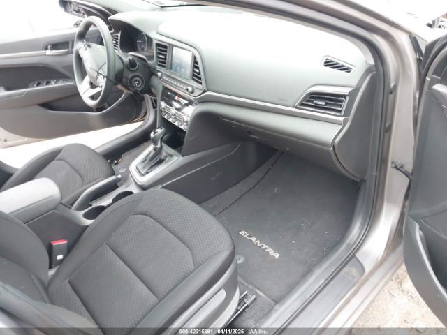 KMHD84LF2LU021099 Hyundai ELANTRA SEL