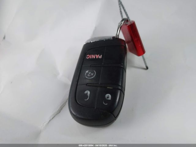 ZACCJABT9FPB51154 Jeep Renegade Latitude