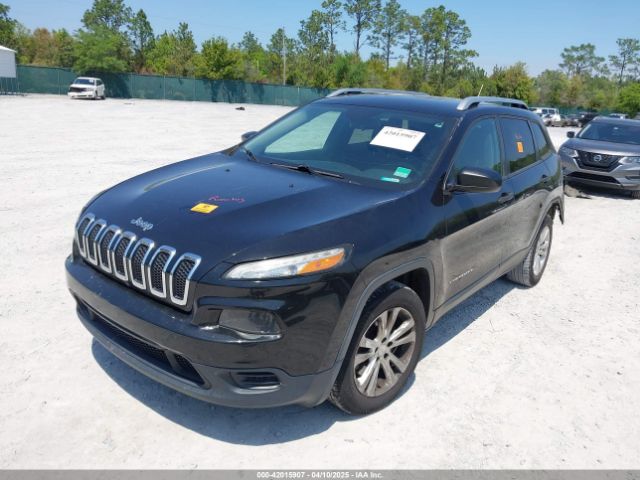 1C4PJLABXFW669640 Jeep Cherokee Sport