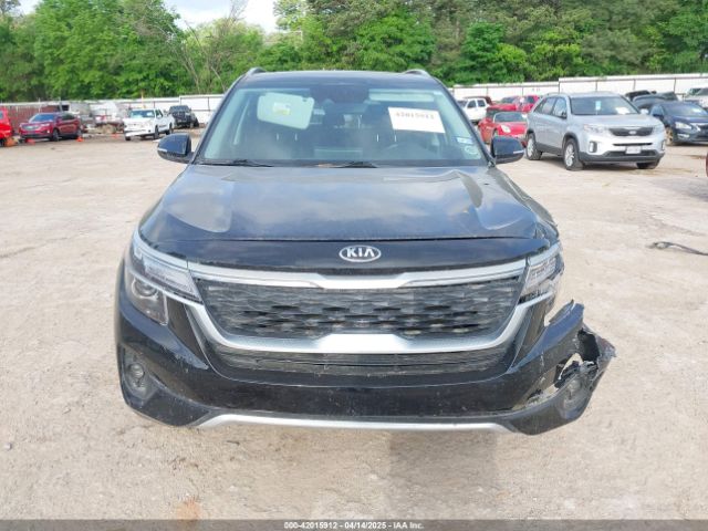 KNDERCAAXM7228380 KIA SELTOS EX