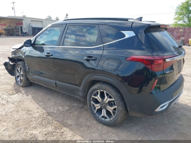 KNDERCAAXM7228380 KIA SELTOS EX