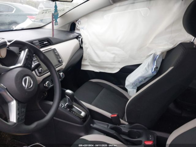 3N1CN8EV3ML814852 Nissan Versa Sv Xtronic Cvt