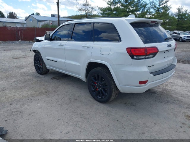 1C4RJFAG6MC678713 Jeep Grand Cherokee Laredo X 4x4