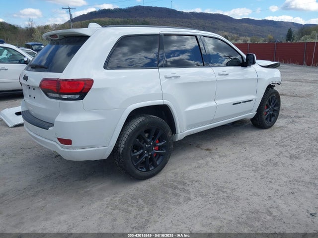 1C4RJFAG6MC678713 Jeep Grand Cherokee Laredo X 4x4