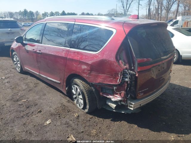 2021 CHRYSLER PACIFICA HYBRID 2C4RC1S7XMR526887 Photo 2