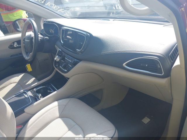 2021 CHRYSLER PACIFICA HYBRID 2C4RC1S7XMR526887 Photo 4