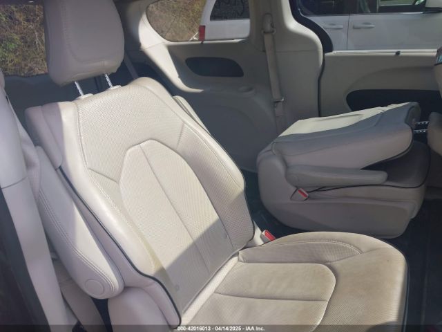 2021 CHRYSLER PACIFICA HYBRID 2C4RC1S7XMR526887 Photo 7