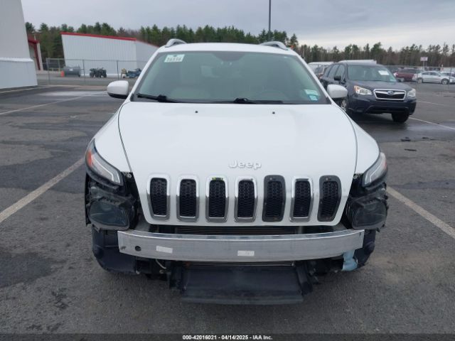 1C4PJMCB6HW621929 Jeep Cherokee Latitude 4x4