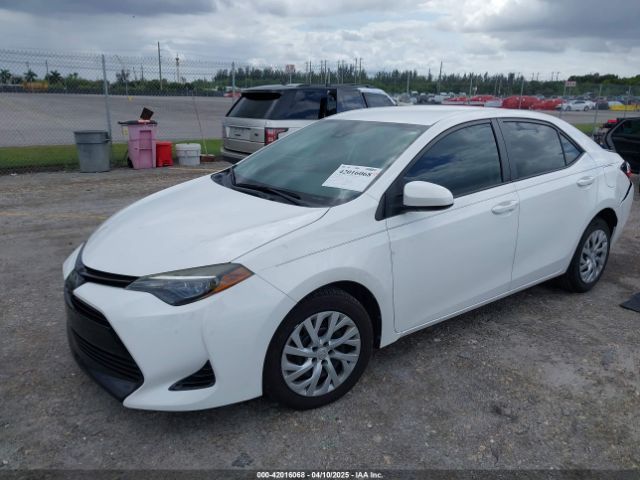 2T1BURHE0JC051359 Toyota COROLLA LE