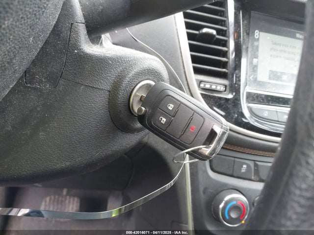 3GNCJKSB0HL177786 Chevrolet TRAX LS