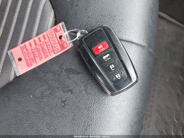 4T1B11HK7KU687261 Toyota CAMRY SE
