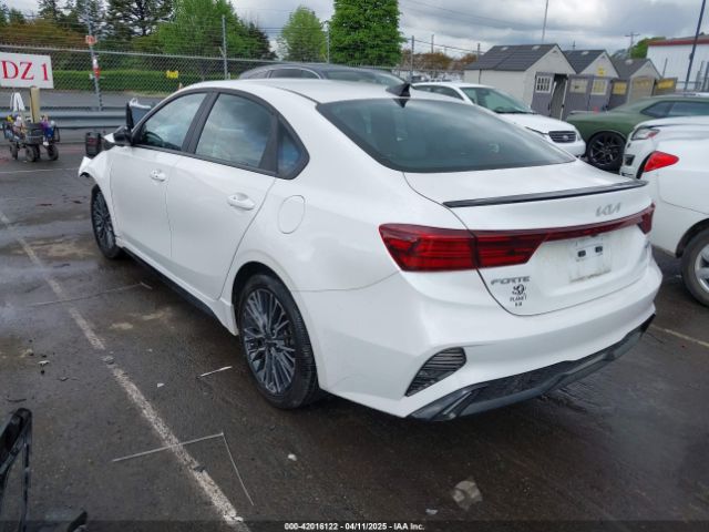 3KPF54AD5PE583428 KIA Forte Gt-line