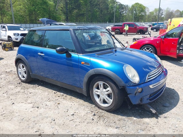 2006 MINI COOPER WMWRC33596TJ75357 Photo 0
