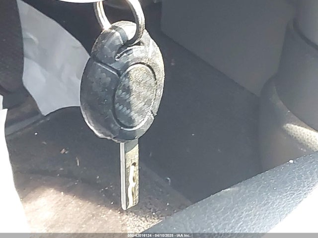 2006 MINI COOPER WMWRC33596TJ75357 Photo 10