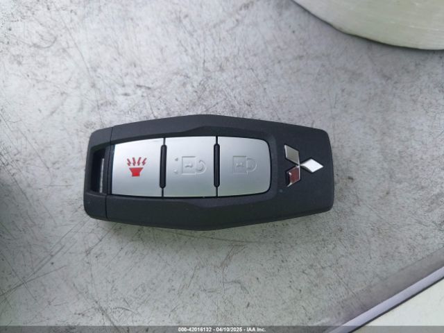 2024 MITSUBISHI OUTLANDER JA4J3UA80RZ067000 Photo 10