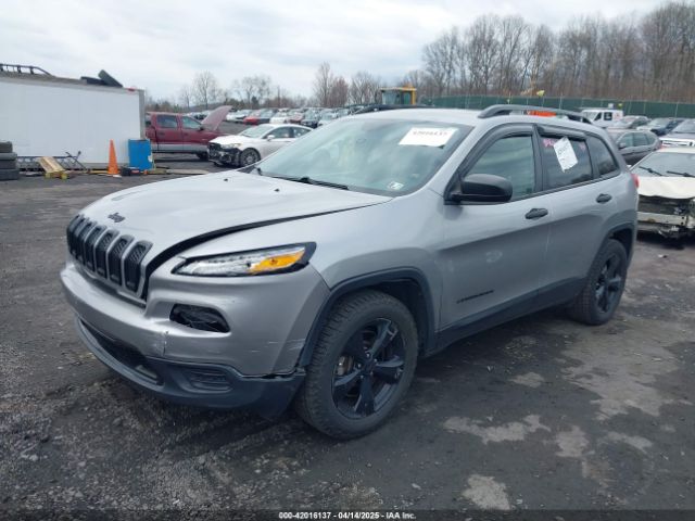 1C4PJMAB7HW566703 Jeep Cherokee Altitude 4x4