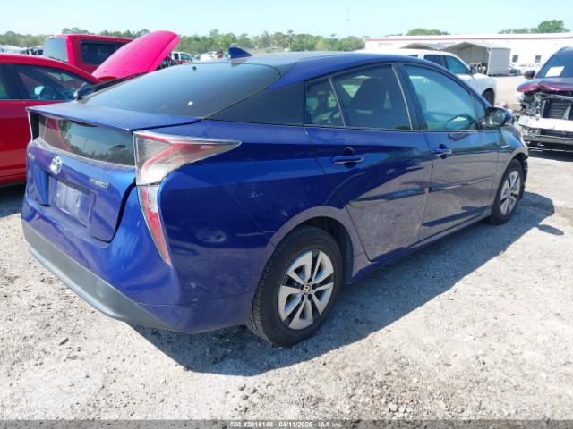 JTDKARFU3G3524286 Toyota Prius Three