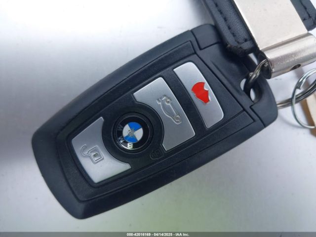WBA8E5G59HNU42127 BMW 320i Xdrive