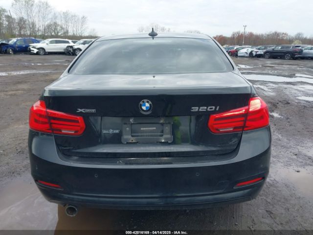 WBA8E5G59HNU42127 BMW 320i Xdrive