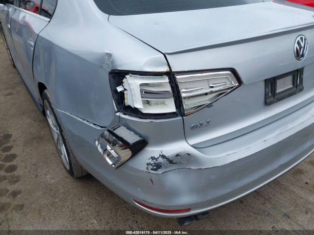 3VW4T7AJ6FM419448 Volkswagen Jetta 2.0t Gli Se