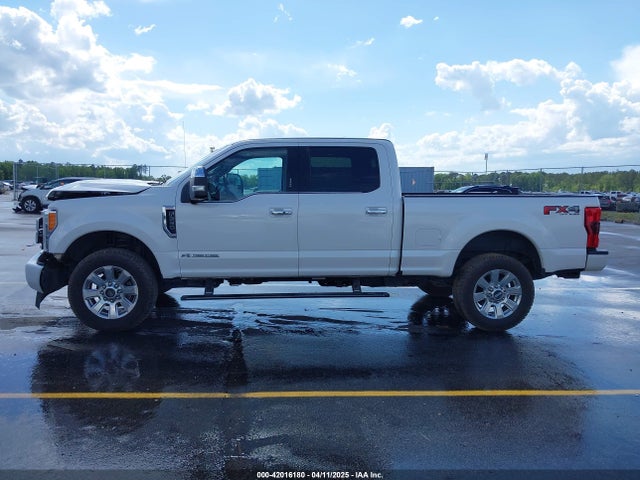 Ford F-250 Platinum 2018 1FT7W2BT9JEB58423 Image 14