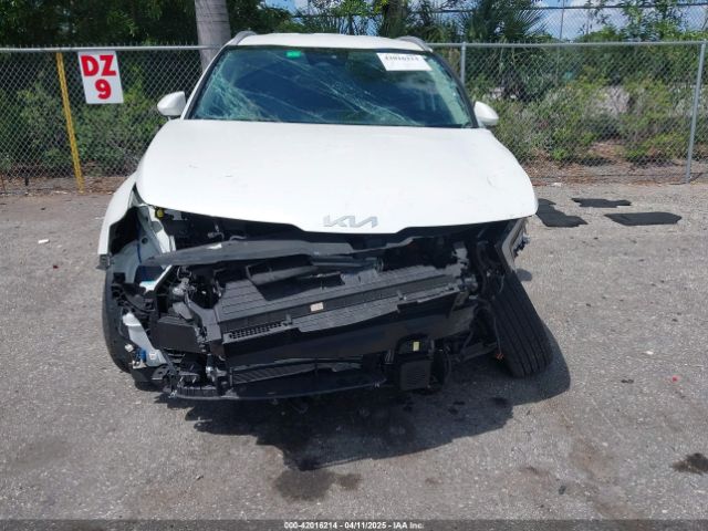 KNDPVCAG9P7095057 KIA Sportage Hybrid Ex