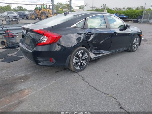 2018 HONDA CIVIC JHMFC1F30JX005442 Photo 3