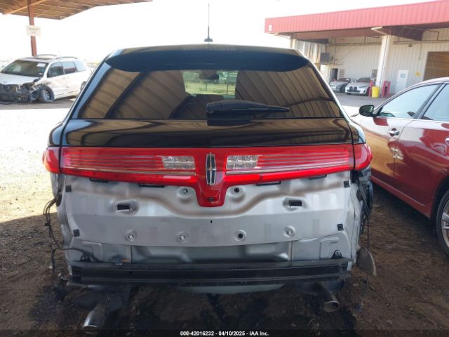 2LMHJ5AT6KBL02240 Lincoln Mkt Reserve