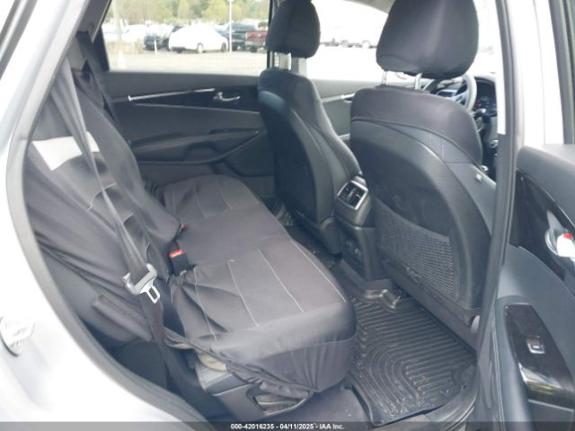 5XYPG4A35GG113912 KIA Sorento 2.4l Lx