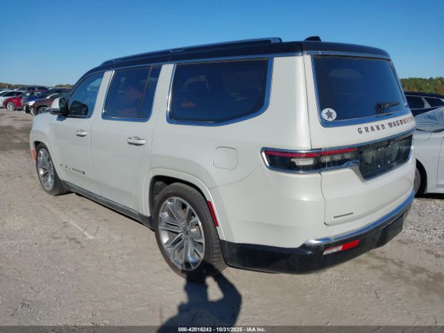 2022 JEEP GRAND WAGONEER 1C4SJVGJ8NS202310 Photo 2