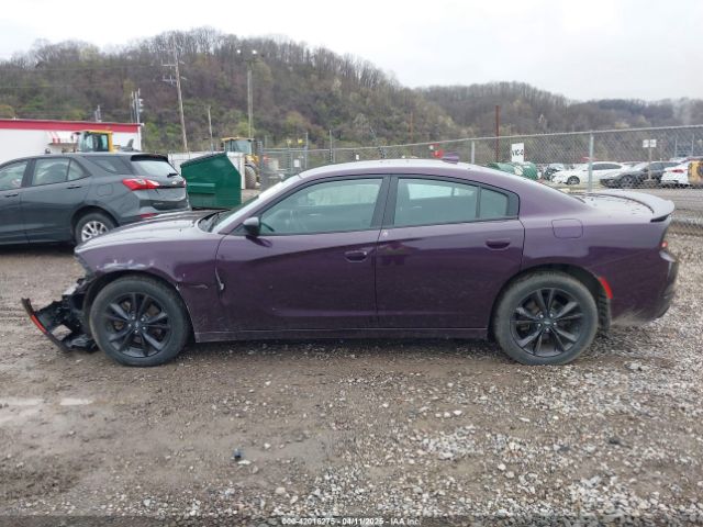 2C3CDXJG8LH189460 Dodge Charger Sxt Awd