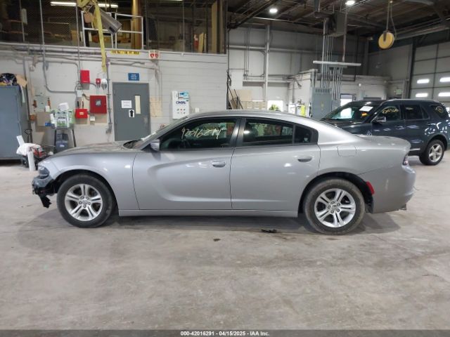 2C3CDXBG8JH174324 Dodge Charger Sxt Rwd