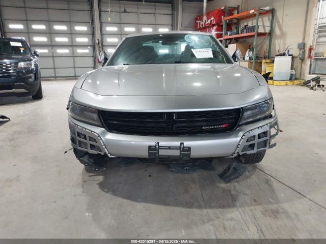 2C3CDXBG8JH174324 Dodge Charger Sxt Rwd